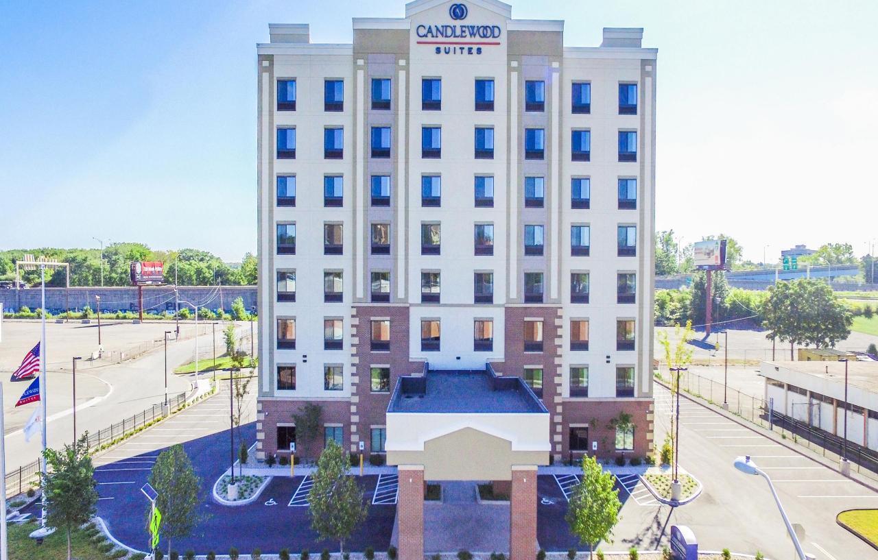 Candlewood Suites - Hartford Downtown Exterior photo